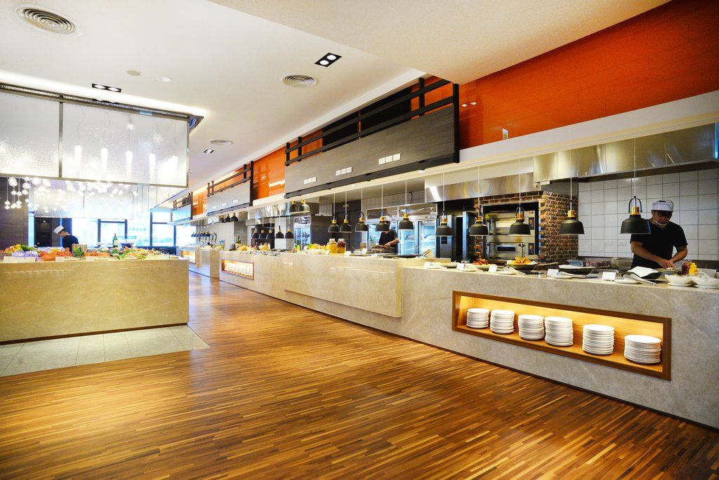 فندق سيزار مترو تايبيه المظهر الخارجي الصورة The open kitchen at the restaurant