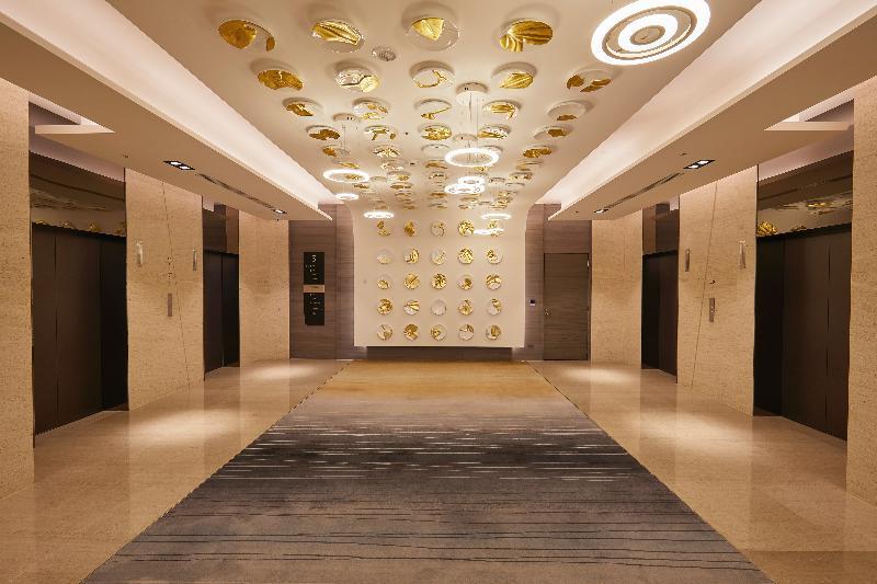 فندق سيزار مترو تايبيه المظهر الخارجي الصورة The elevator lobby